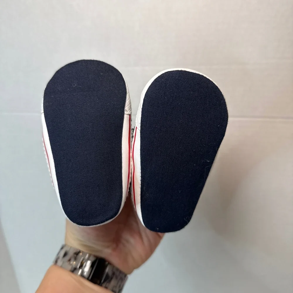 Carters Baby Boy Crib Shoe Sneakers Gray Navy 0-12 Months 2 Pairs NEW